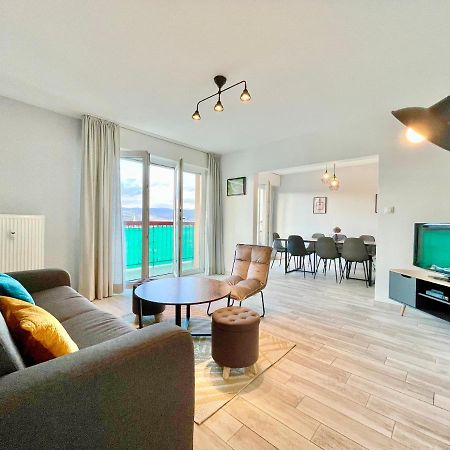 Colmar - La Cigogne - Balcon - Vue Degagee - Netflix - Wifi Fibre - Parking Gratuit - Quartier Populaire Apartamento Exterior foto