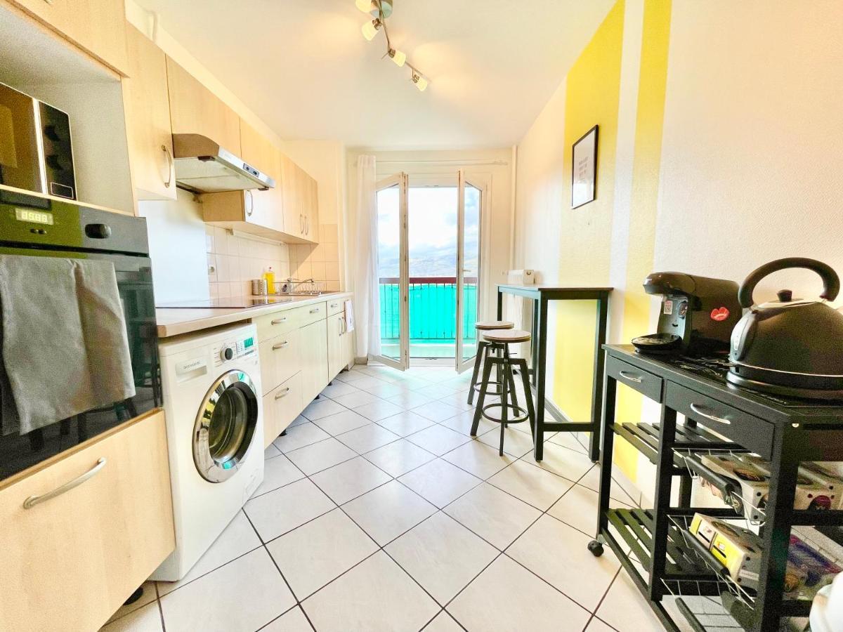 Colmar - La Cigogne - Balcon - Vue Degagee - Netflix - Wifi Fibre - Parking Gratuit - Quartier Populaire Apartamento Exterior foto