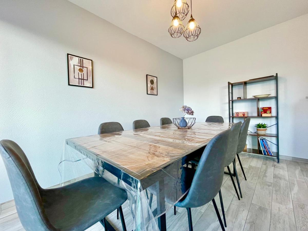 Colmar - La Cigogne - Balcon - Vue Degagee - Netflix - Wifi Fibre - Parking Gratuit - Quartier Populaire Apartamento Exterior foto