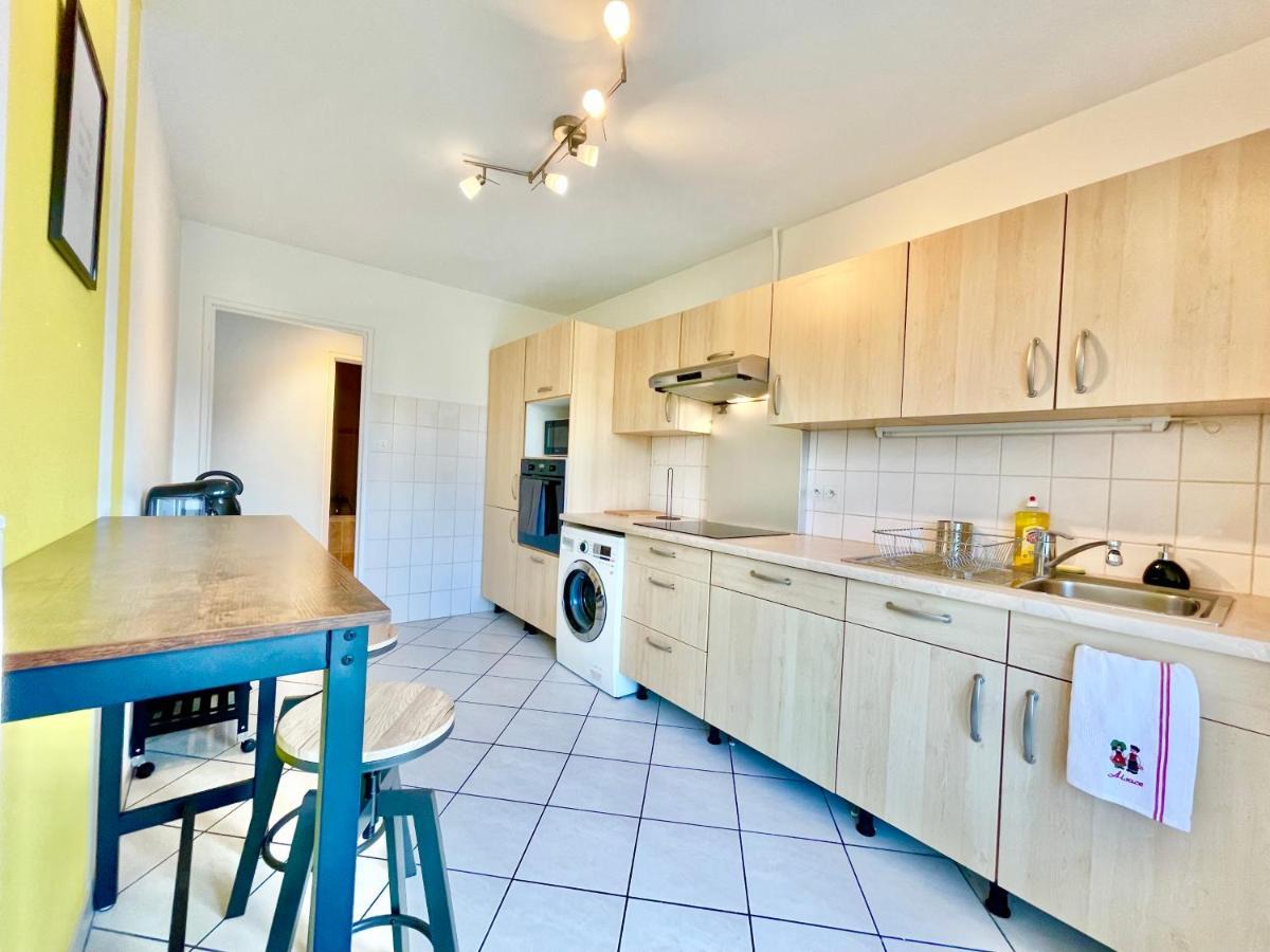 Colmar - La Cigogne - Balcon - Vue Degagee - Netflix - Wifi Fibre - Parking Gratuit - Quartier Populaire Apartamento Exterior foto